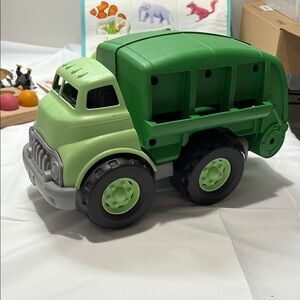 Green Toy Recycling Truck